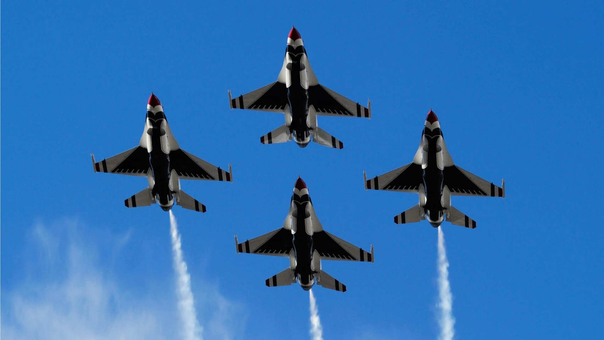 国际足球交流合作项目签约，提升中国足球国际化水平，足球队国际