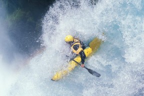 AIYOUXI.COM-体育游戏与真实运动融合引领新风潮，体育游戏和体育活动有什么关系